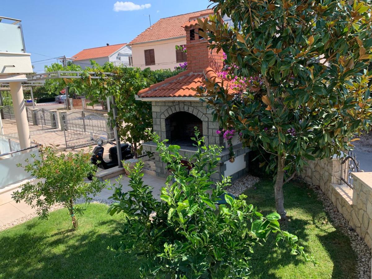 Apartments Dumancic Biograd Na Moru Extérieur photo