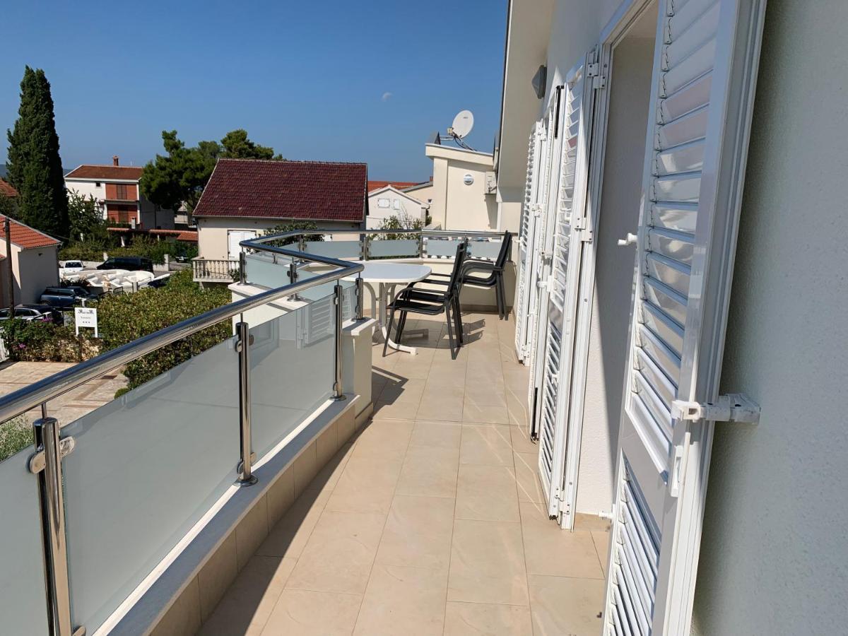Apartments Dumancic Biograd Na Moru Extérieur photo
