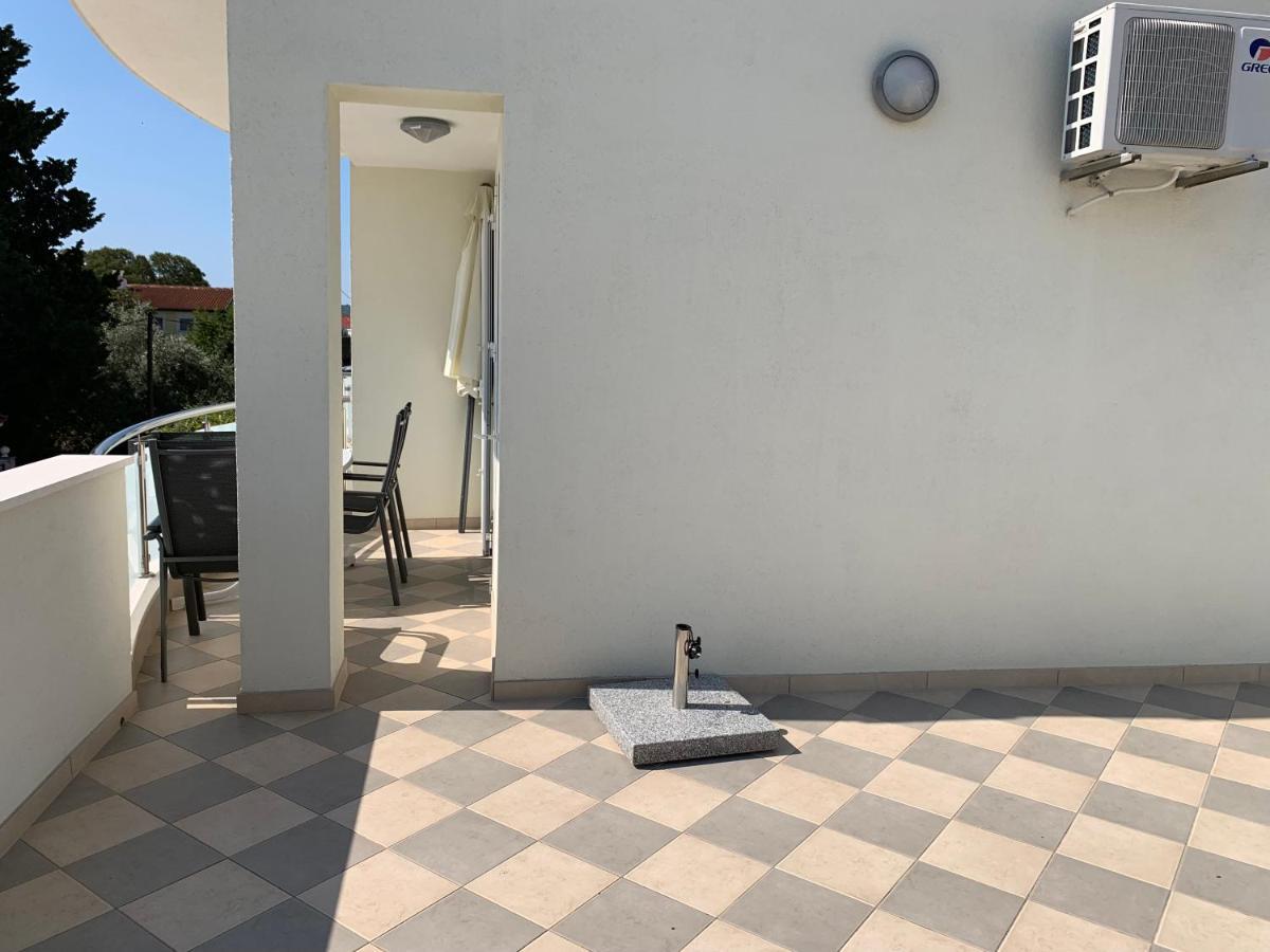 Apartments Dumancic Biograd Na Moru Extérieur photo
