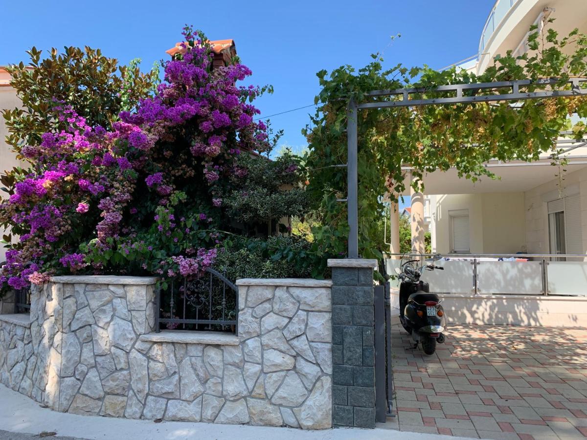 Apartments Dumancic Biograd Na Moru Extérieur photo