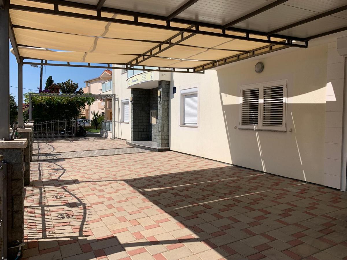 Apartments Dumancic Biograd Na Moru Extérieur photo